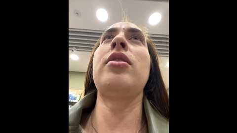 Media: holly_play Stripchat 2024-09-26 18:58:00