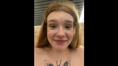 Media: honey___hot Stripchat 2024-09-26 16:57:00