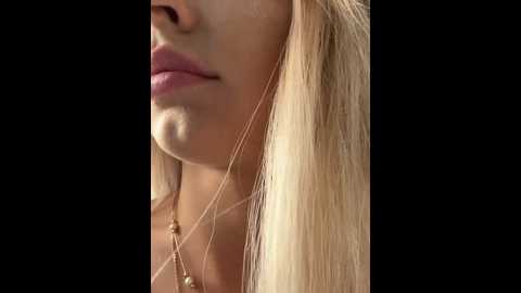 Media: melissa_grr Stripchat 2024-09-26 11:21:00