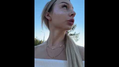 Media: melissa_grr Stripchat 2024-09-26 13:25:00