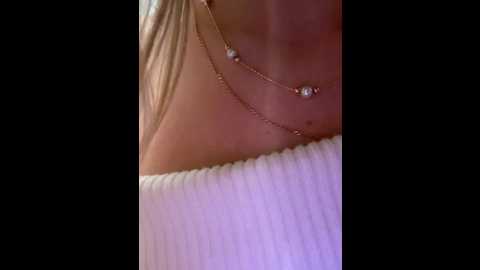 Media: melissa_grr Stripchat 2024-09-26 14:42:00
