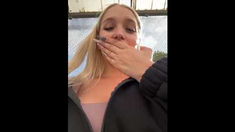 Media: milkyy_wway Stripchat 2024-09-26 09:50:00