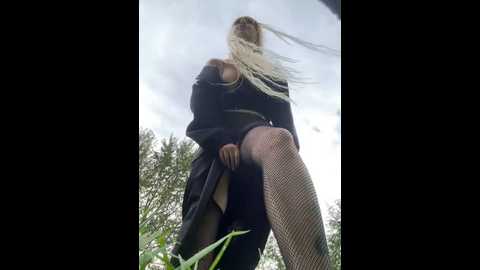 Media: milkyy_wway Stripchat 2024-09-26 11:00:00