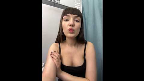 Media: sophie_avory Stripchat 2024-09-26 16:00:00