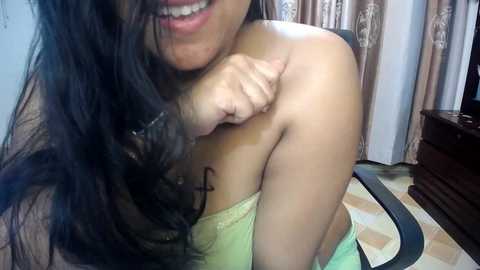 Media: _namirah_ Stripchat 2024-09-27 22:20:00