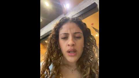 Media: alana15 Stripchat 2024-09-27 19:49:00
