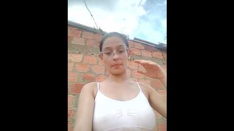 Media: ary_18 Stripchat 2024-09-27 21:14:00