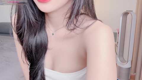 Media: bejeni_sweet Stripchat 2024-09-27 05:02:00