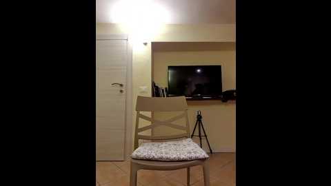Media: jasminenoir2 Stripchat 2024-09-27 19:40:00