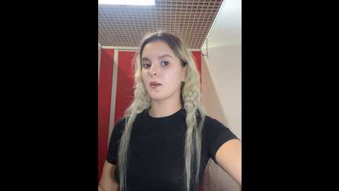 Media: leonalovefuck Stripchat 2024-09-27 12:09:00