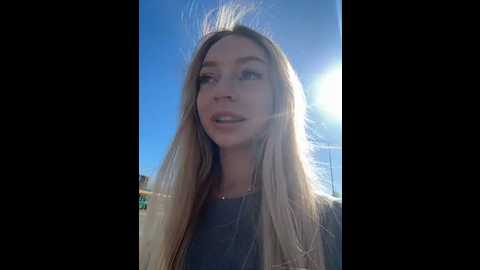 Media: melissa_grr Stripchat 2024-09-27 09:45:00