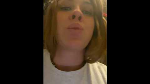 Media: sweet___emily Stripchat 2024-09-27 13:46:00