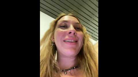 Media: sweet___emily Stripchat 2024-09-27 14:22:00