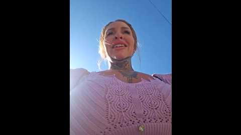 Media: yourmommyblair Stripchat 2024-09-27 12:08:00