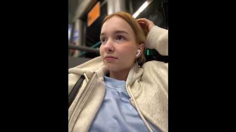 Media: baby_tiny Stripchat 2024-09-28 20:17:00