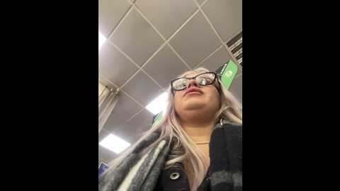 Media: charming_evaa Stripchat 2024-09-28 09:12:00