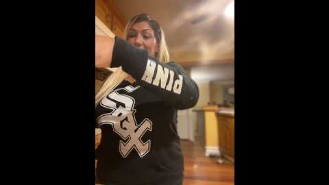 Media: littlemisseeve Stripchat 2024-09-28 08:08:00