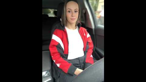 Media: maya_bay Stripchat 2024-09-28 06:32:00
