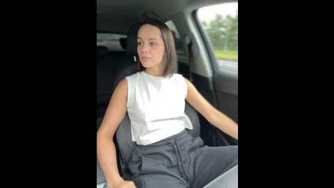 Media: maya_bay Stripchat 2024-09-28 09:22:00