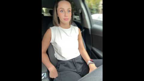 Media: maya_bay Stripchat 2024-09-28 11:08:00