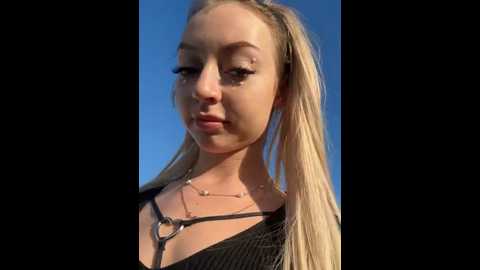 Media: melissa_grr Stripchat 2024-09-28 13:00:00