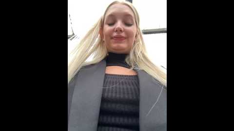 Media: milkyy_wway Stripchat 2024-09-28 08:55:00