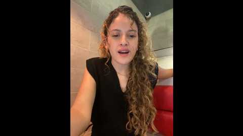 Media: alana15 Stripchat 2024-09-29 21:00:00