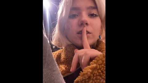 Media: baby__naughty Stripchat 2024-09-29 17:44:00