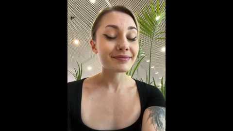 Media: baby_brownie Stripchat 2024-09-29 12:06:00