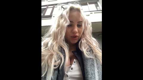 Media: charming_evaa Stripchat 2024-09-29 10:03:00