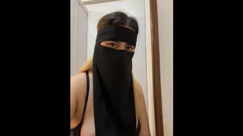 Media: dinaaa00 Stripchat 2024-09-29 13:04:00