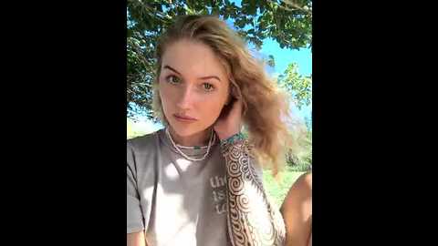 Media: goldloeckchen159 Stripchat 2024-09-29 13:13:00
