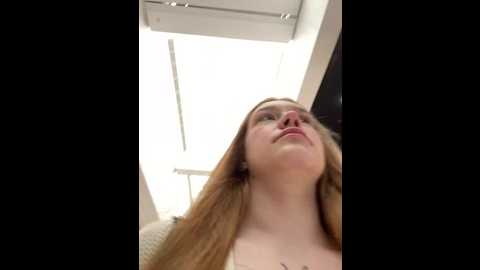 Media: honey___hot Stripchat 2024-09-29 13:45:00