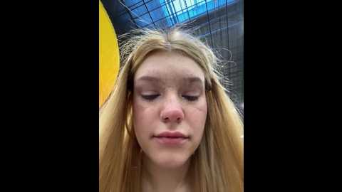 Media: honey___hot Stripchat 2024-09-29 15:00:00