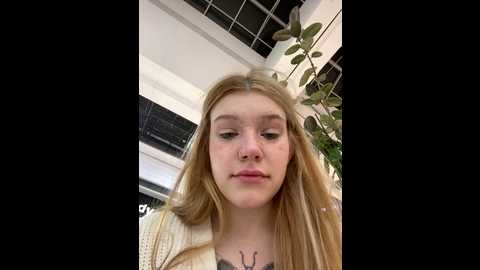 Media: honey___hot Stripchat 2024-09-29 16:55:00
