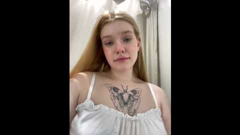 Media: honey___hot Stripchat 2024-09-29 17:44:00