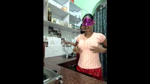 Media: roohi_sexy Stripchat 2024-09-29 00:16:00