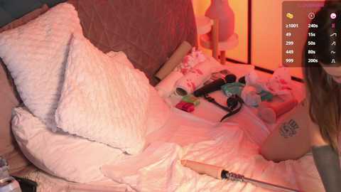 Media: shiny_lily Stripchat 2024-09-29 05:36:00