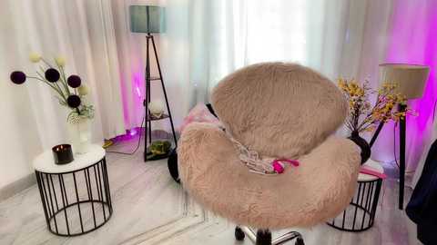 unique_beauty @ stripchat on 20240929