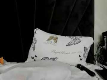 Media: wowsquirtx Stripchat 2024-09-29 08:08:00