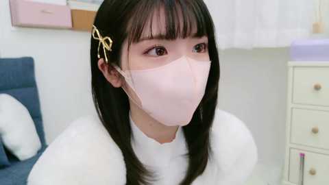 Media: _minami_ Stripchat 2024-09-30 12:19:00