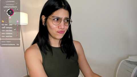 Media: avis_12 Stripchat 2024-09-30 05:12:00