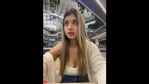 Media: carolina__star Stripchat 2024-09-30 01:29:00
