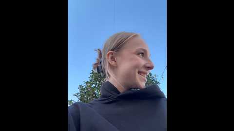 Media: caseystar Stripchat 2024-09-30 06:36:00