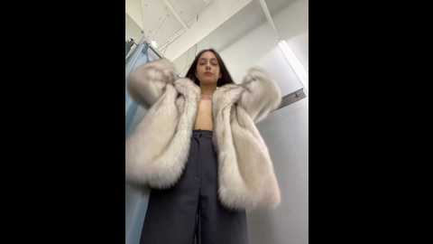 Media: cherry____pie Stripchat 2024-09-30 15:52:00