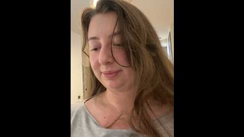 Media: curvyflawless Stripchat 2024-09-30 16:20:00