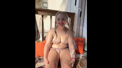 Media: cutiepiespanks Stripchat 2024-09-30 21:05:00