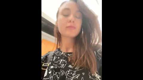 Media: dina_tease Stripchat 2024-09-30 10:43:00