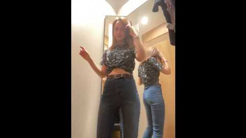 Media: dina_tease Stripchat 2024-09-30 12:28:00