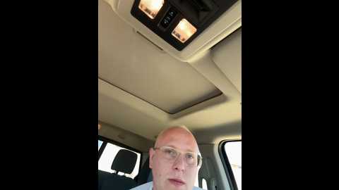Media: dorideluxe66 Stripchat 2024-09-30 10:04:00